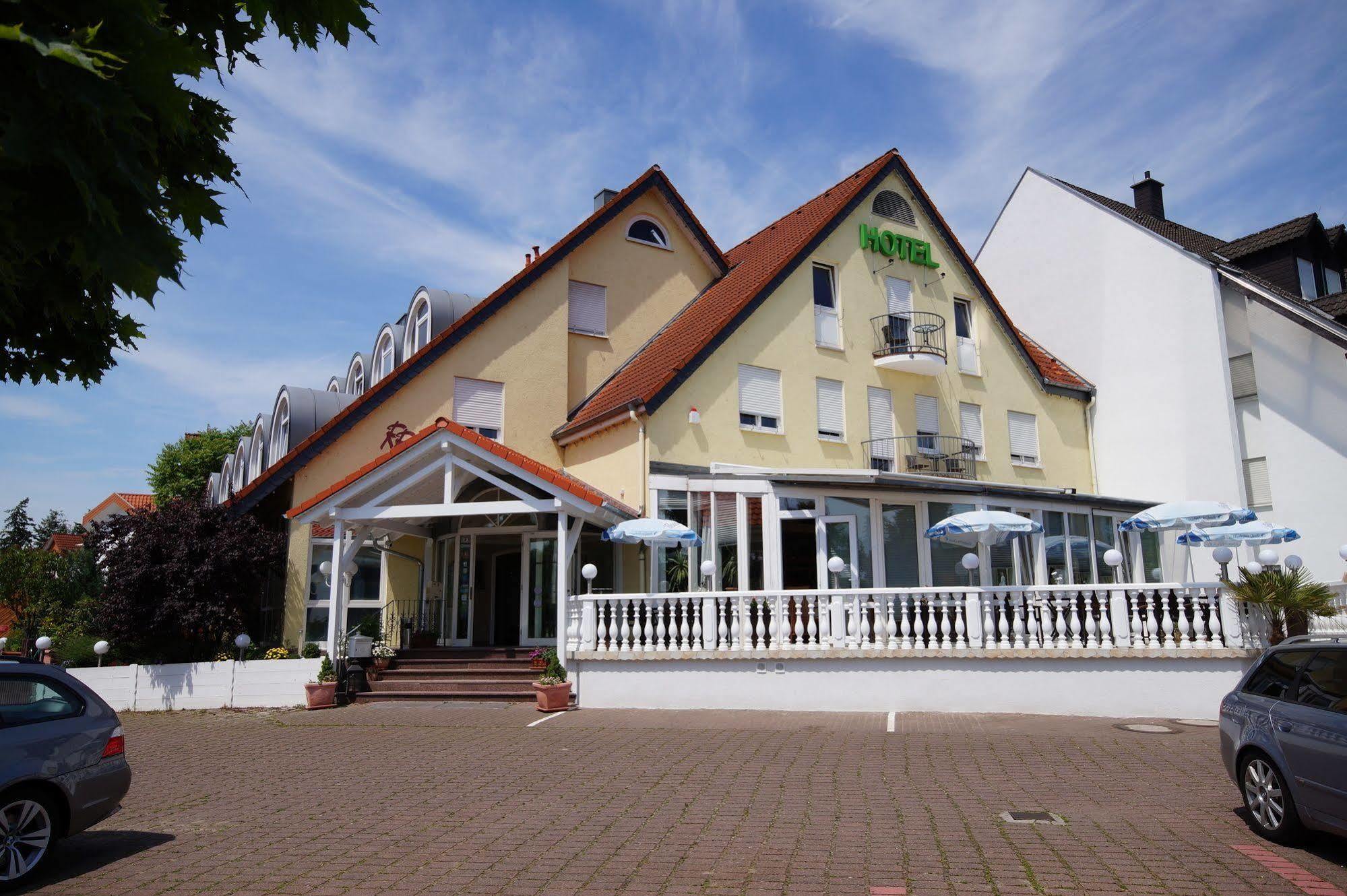 Hotel Bauschheimer Hof Rüsselsheim Kültér fotó